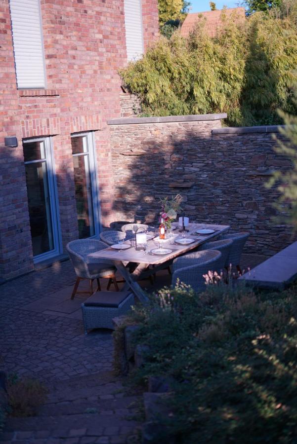 Attraktive Wohnung-Elztalidyll-zwischen Mosel,Nürburgring und Burg Eltz Kollig Exterior foto