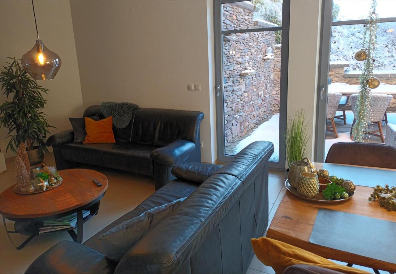 Attraktive Wohnung-Elztalidyll-zwischen Mosel,Nürburgring und Burg Eltz Kollig Exterior foto