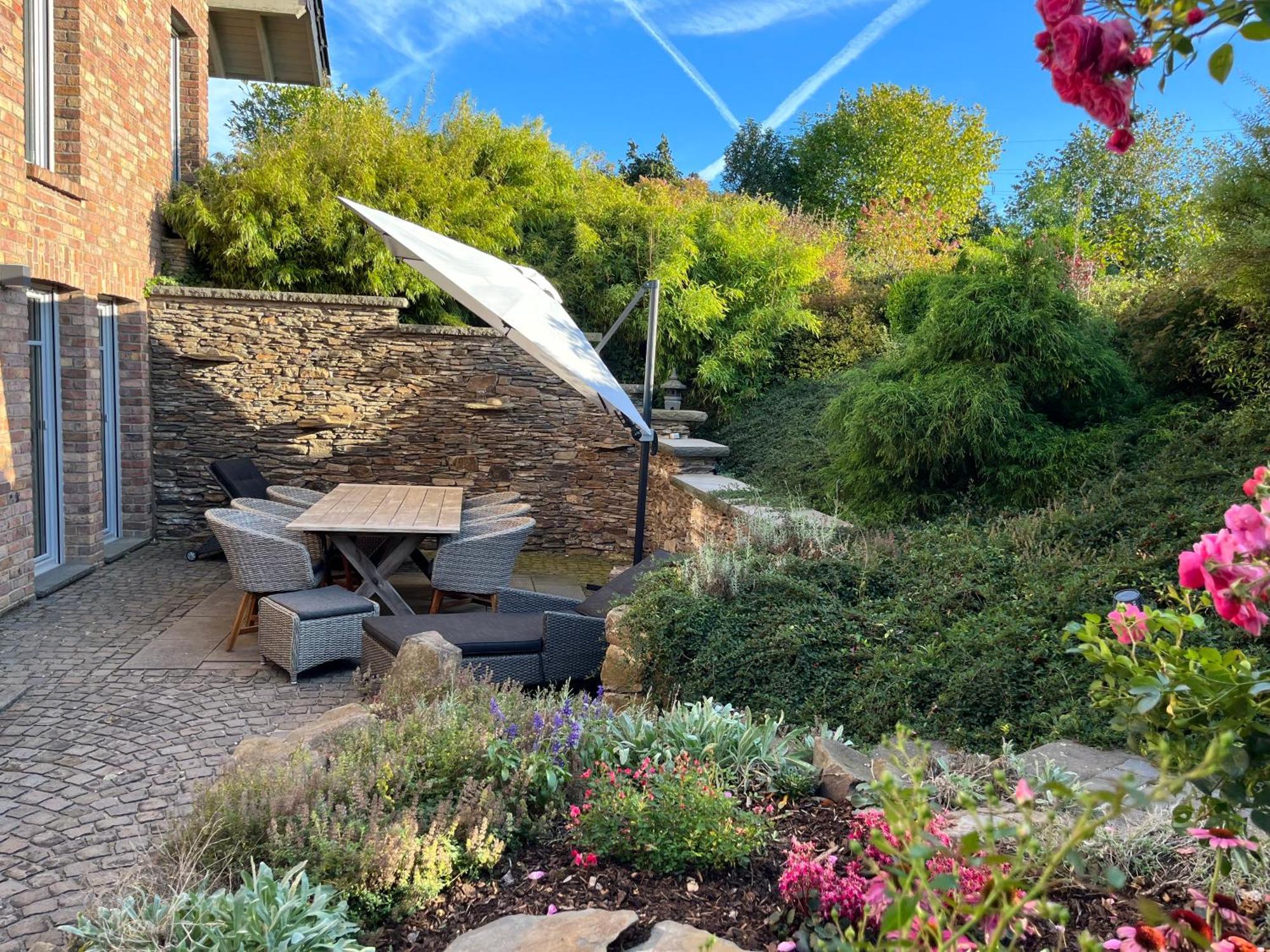 Attraktive Wohnung-Elztalidyll-zwischen Mosel,Nürburgring und Burg Eltz Kollig Exterior foto